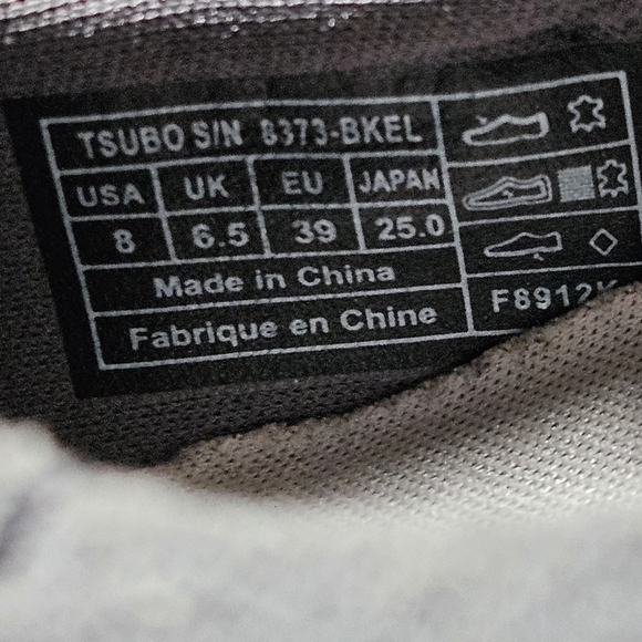 Tsubo suede patent leather Mary Jane wedge sz 8 black grey fall buisness casual - Picture 7 of 7